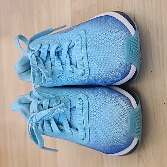 SKECHERS SKECH-AIR ELEMENT PURELY AQUA MINT LACES (BIG KID) Size 11 - Picture 4 of 8